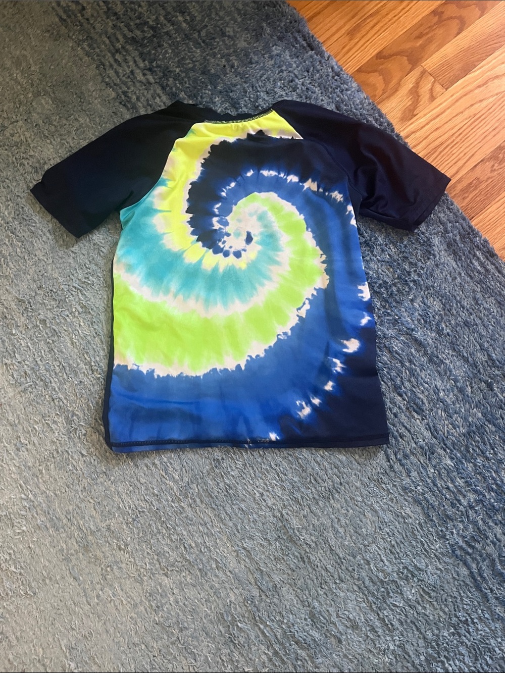 Lands' End Kids' Swim Rashguard size M